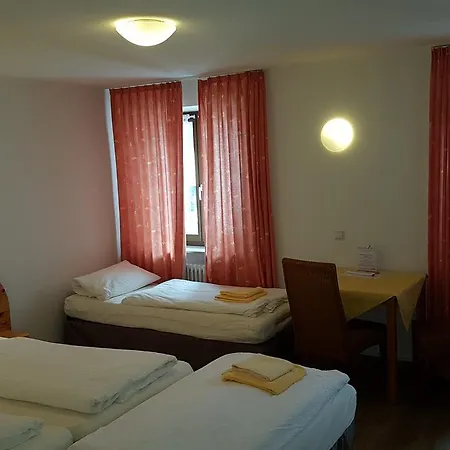 Roessle Otel